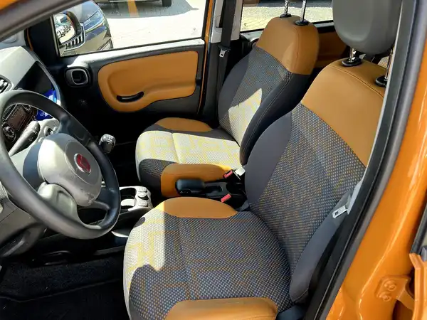 FIAT PANDA (8/26)