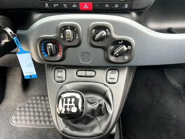 FIAT PANDA (22/26)