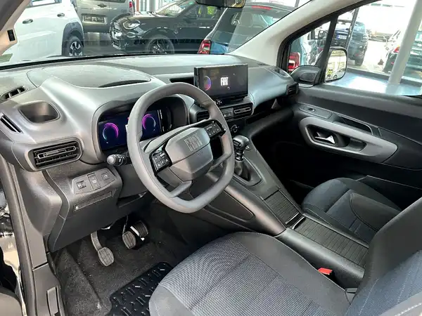 FIAT QUBO (9/25)