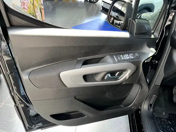 FIAT QUBO (10/25)