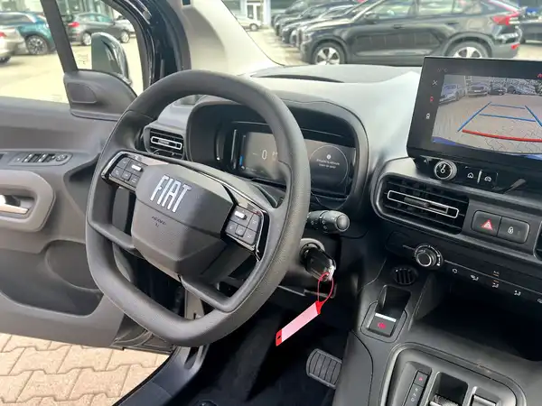 FIAT QUBO (24/25)