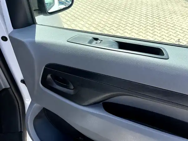 FIAT SCUDO (19/26)