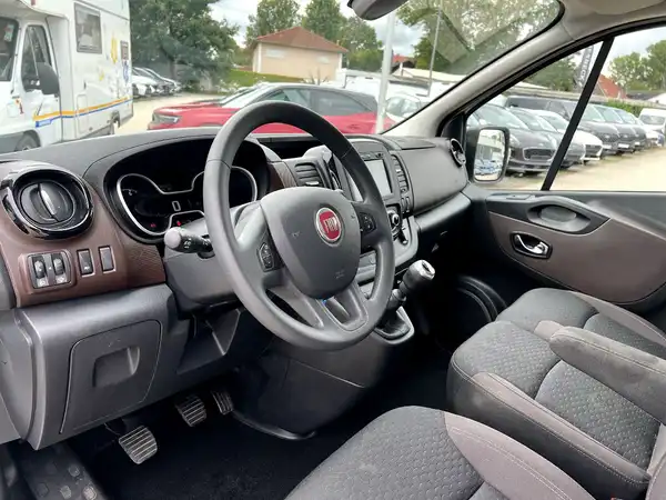 FIAT TALENTO (17/26)