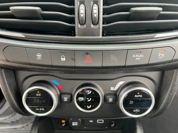 FIAT TIPO (21/23)