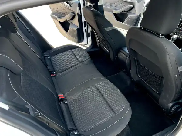FORD CONNECT (15/27)