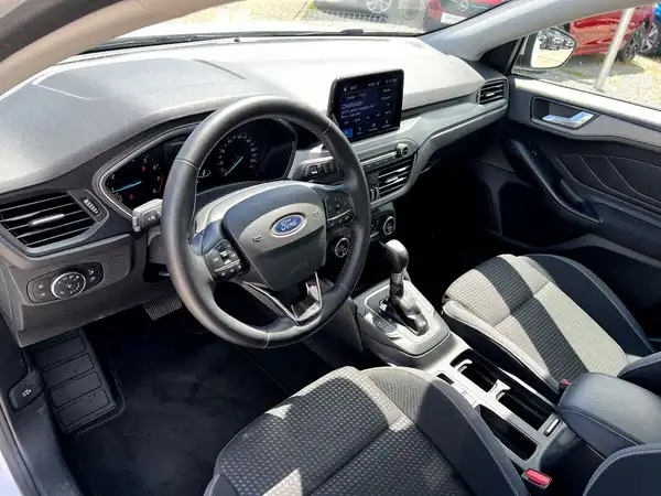 FORD CONNECT (8/27)