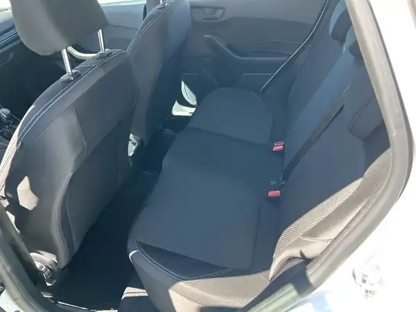 FORD CONNECT (12/27)