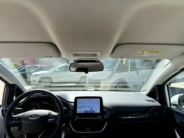 FORD CONNECT (18/27)