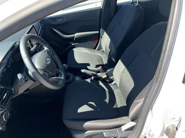 FORD CONNECT (8/27)