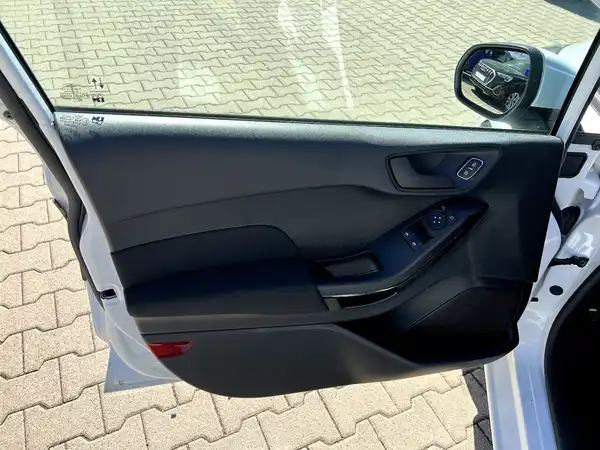 FORD CONNECT (10/27)