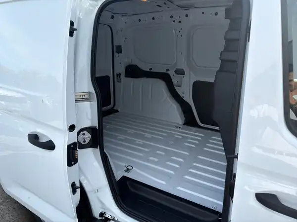 FORD CONNECT (13/17)