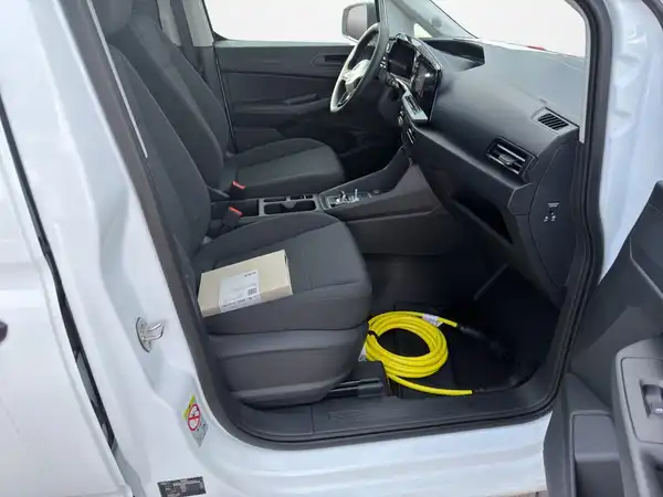 FORD CONNECT (11/16)