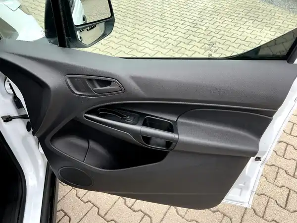 FORD CONNECT (20/28)