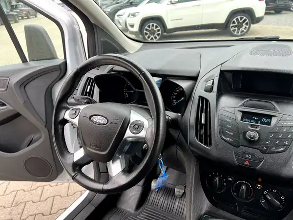 FORD CONNECT (27/28)