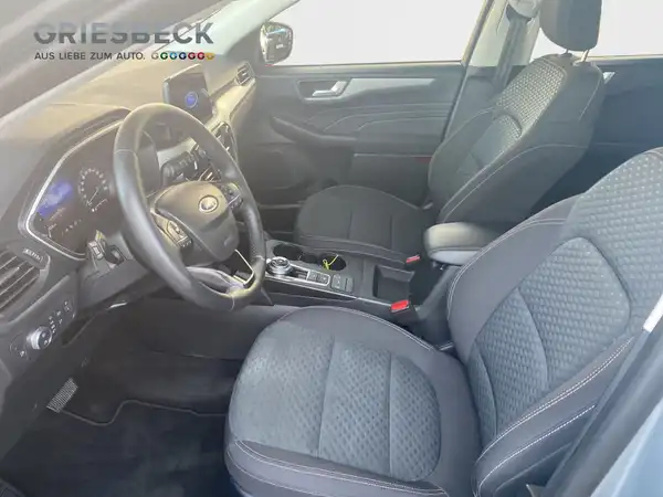 FORD CONNECT (8/17)