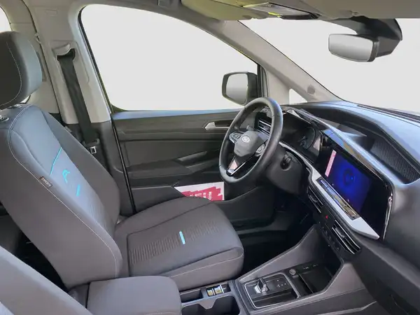 FORD CONNECT (12/17)