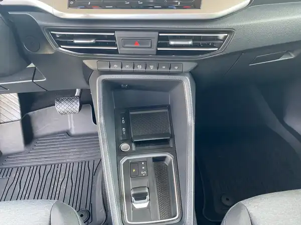 FORD CONNECT (9/17)