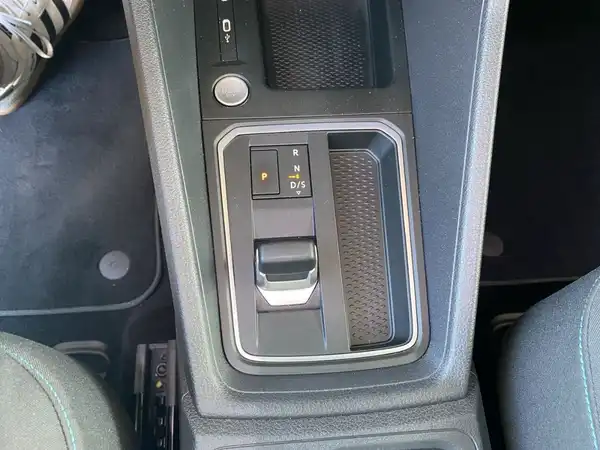 FORD CONNECT (19/20)