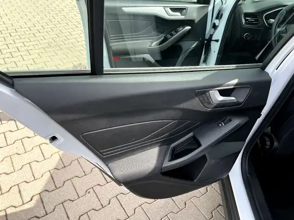 FORD CONNECT (11/26)