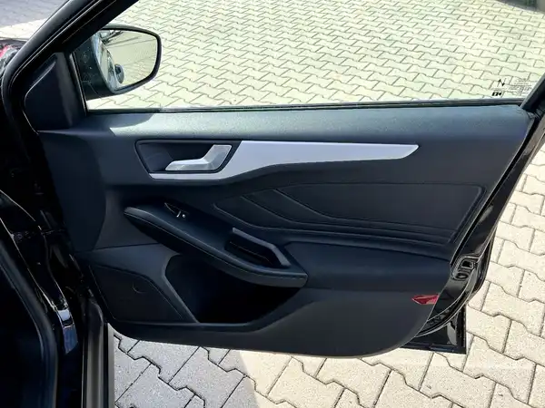 FORD CONNECT (19/27)