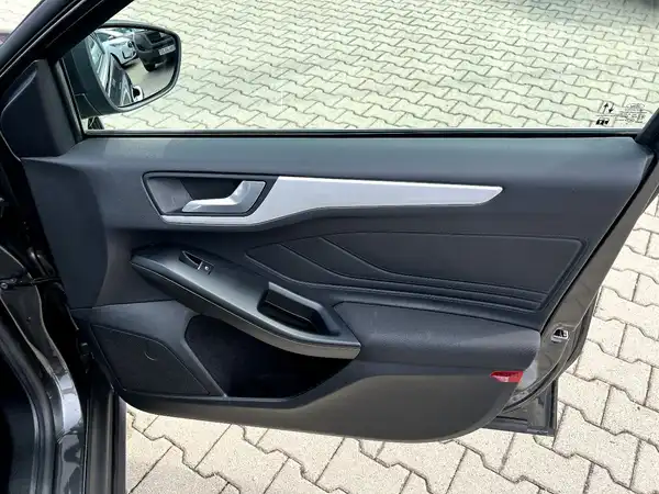 FORD CONNECT (19/27)