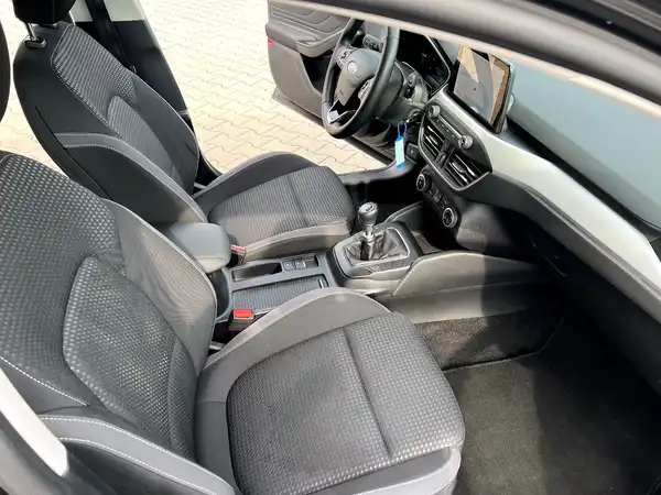 FORD CONNECT (20/27)