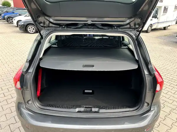 FORD CONNECT (7/27)