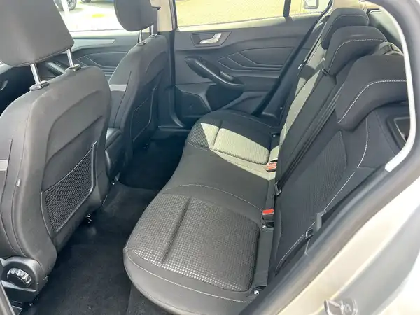 FORD CONNECT (12/28)