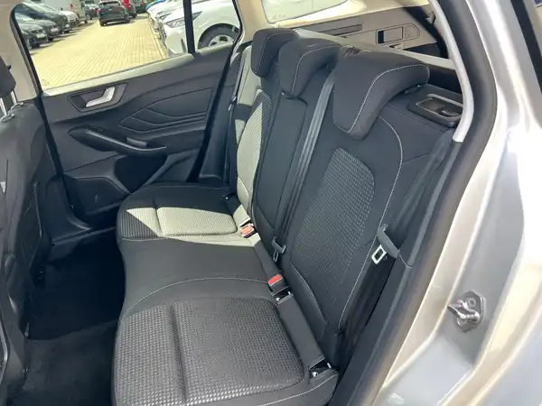FORD CONNECT (13/28)