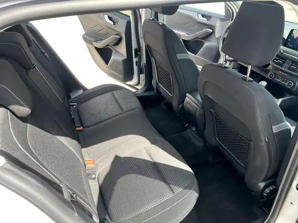 FORD CONNECT (15/28)