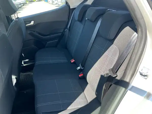 FORD CONNECT (12/27)