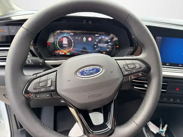FORD CONNECT (10/14)