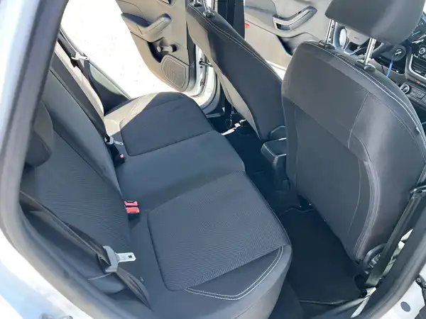 FORD CONNECT (15/27)