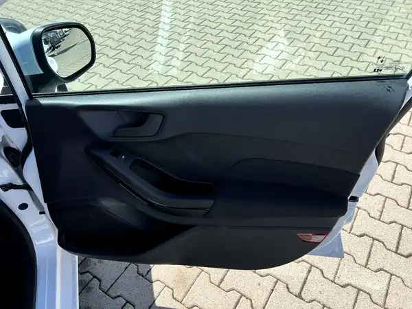FORD CONNECT (20/27)
