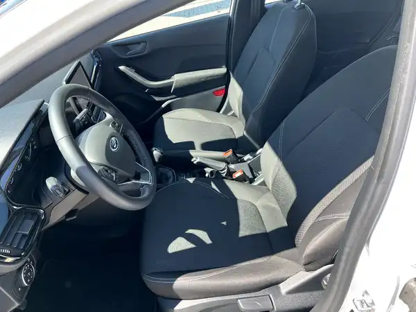 FORD CONNECT (8/27)