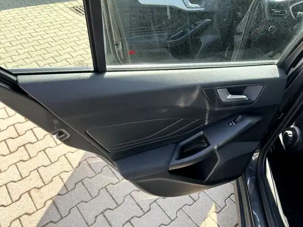 FORD CONNECT (11/26)