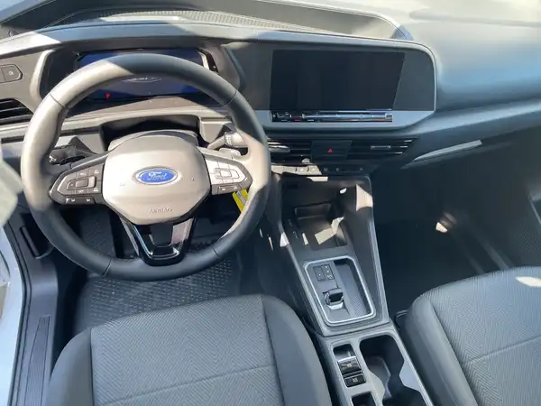 FORD CONNECT (8/17)