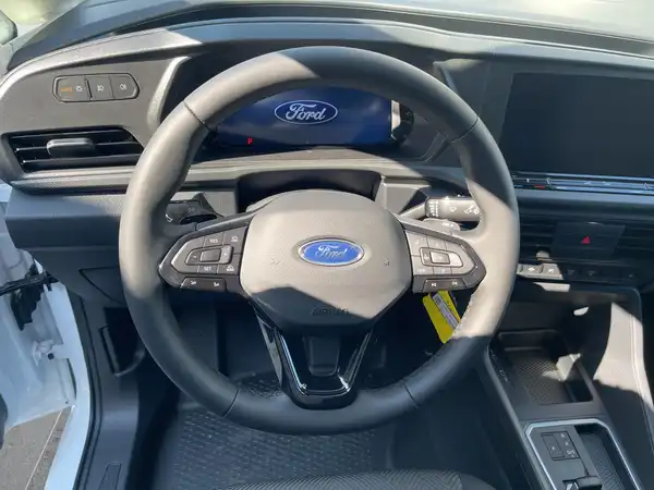 FORD CONNECT (10/17)