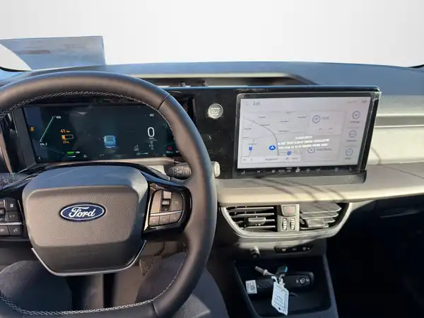 FORD COURIER (8/15)