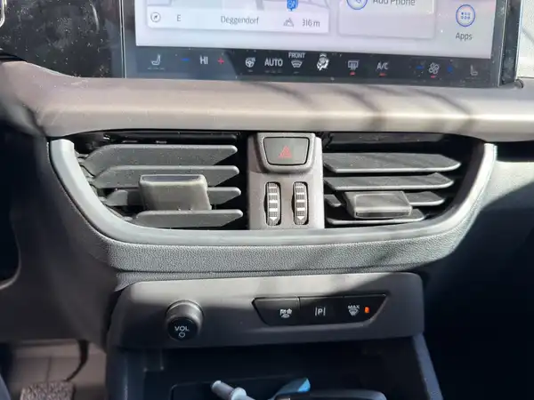 FORD COURIER (11/15)