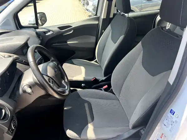 FORD COURIER (11/27)