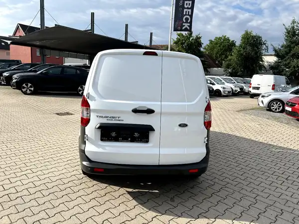 FORD COURIER (3/23)