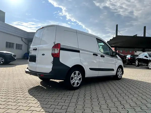 FORD COURIER (4/23)