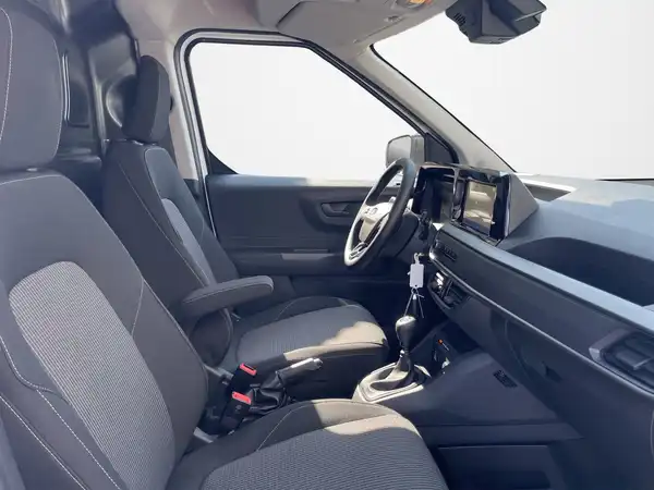 FORD COURIER (12/17)