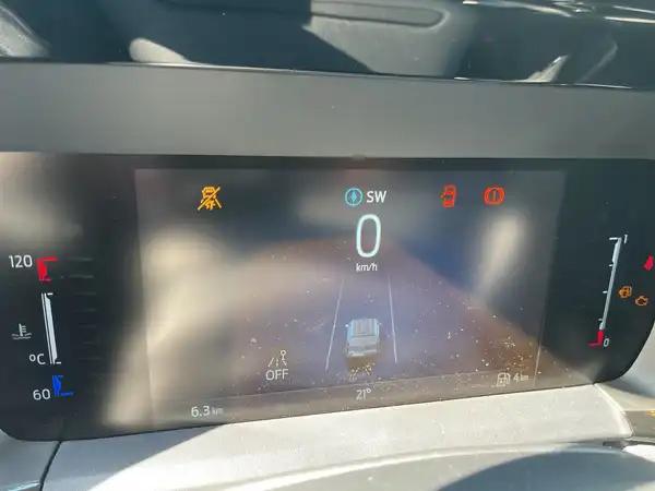 FORD COURIER (16/17)