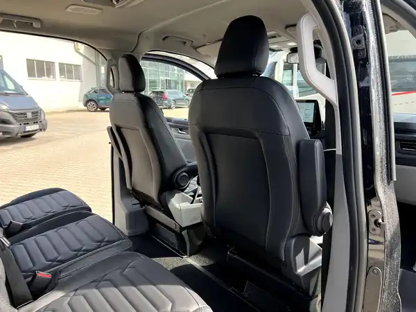 FORD CUSTOM (18/28)