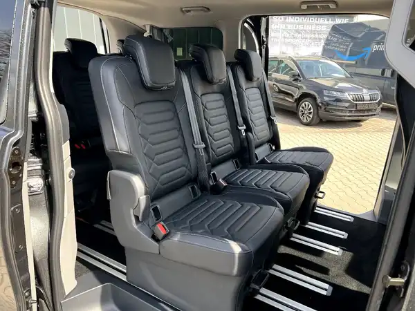 FORD CUSTOM (17/29)
