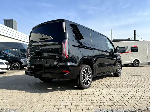 FORD CUSTOM (4/26)