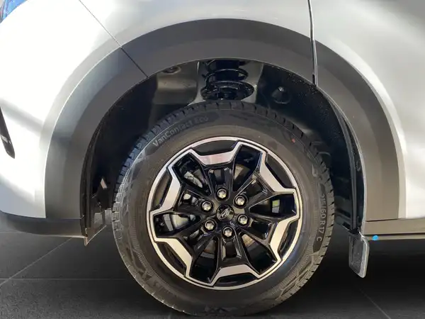FORD CUSTOM (15/19)