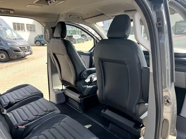 FORD CUSTOM (19/29)